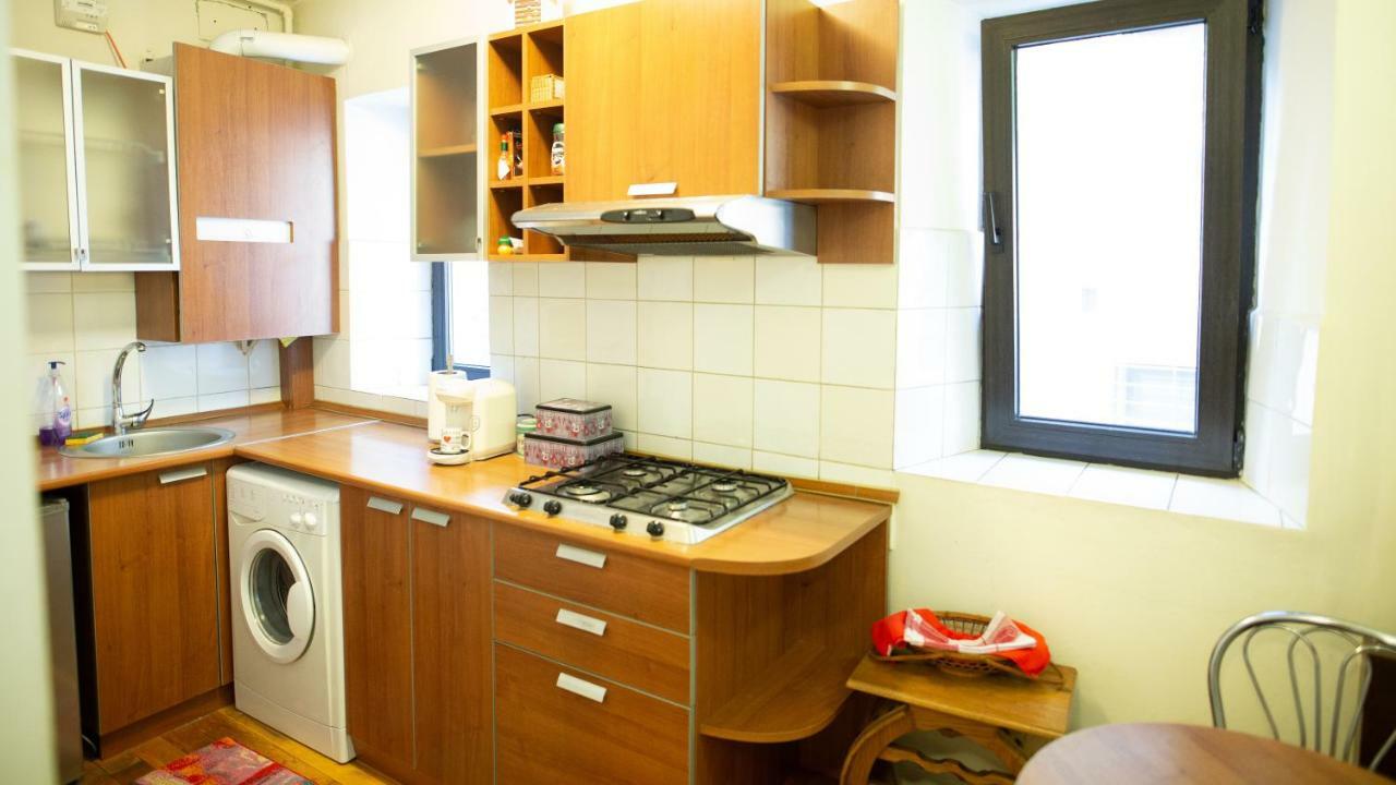 Nicole'S Apartment Bucureşti Eksteriør bilde